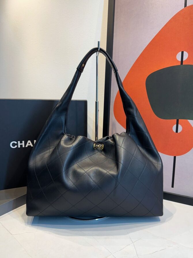 Bolsa Chanel Hobo 25 pequena Couro - Imagem 5