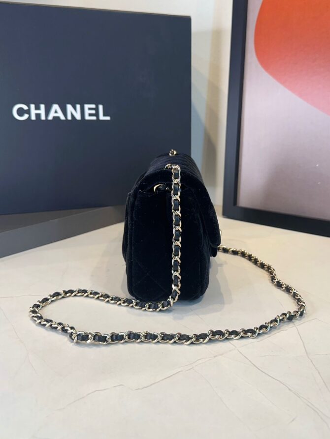 Bolsa Chanel Flap Bag Mini Veludo - Imagem 4
