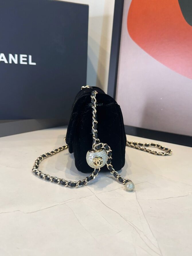 Bolsa Chanel Flap Bag Mini Veludo - Imagem 9