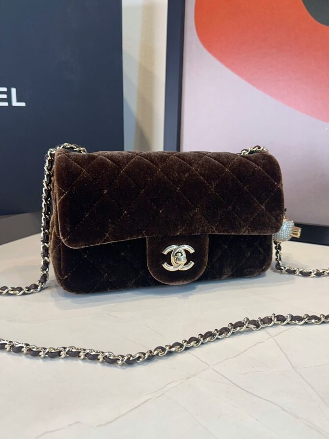 Bolsa Chanel Flap Bag Mini Veludo - Imagem 13