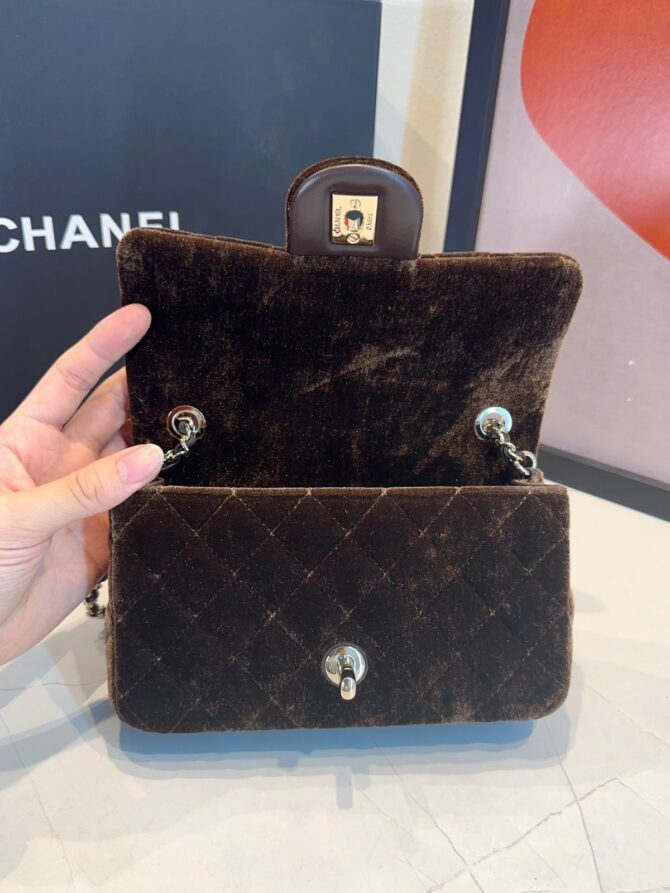 Bolsa Chanel Flap Bag Mini Veludo - Imagem 21