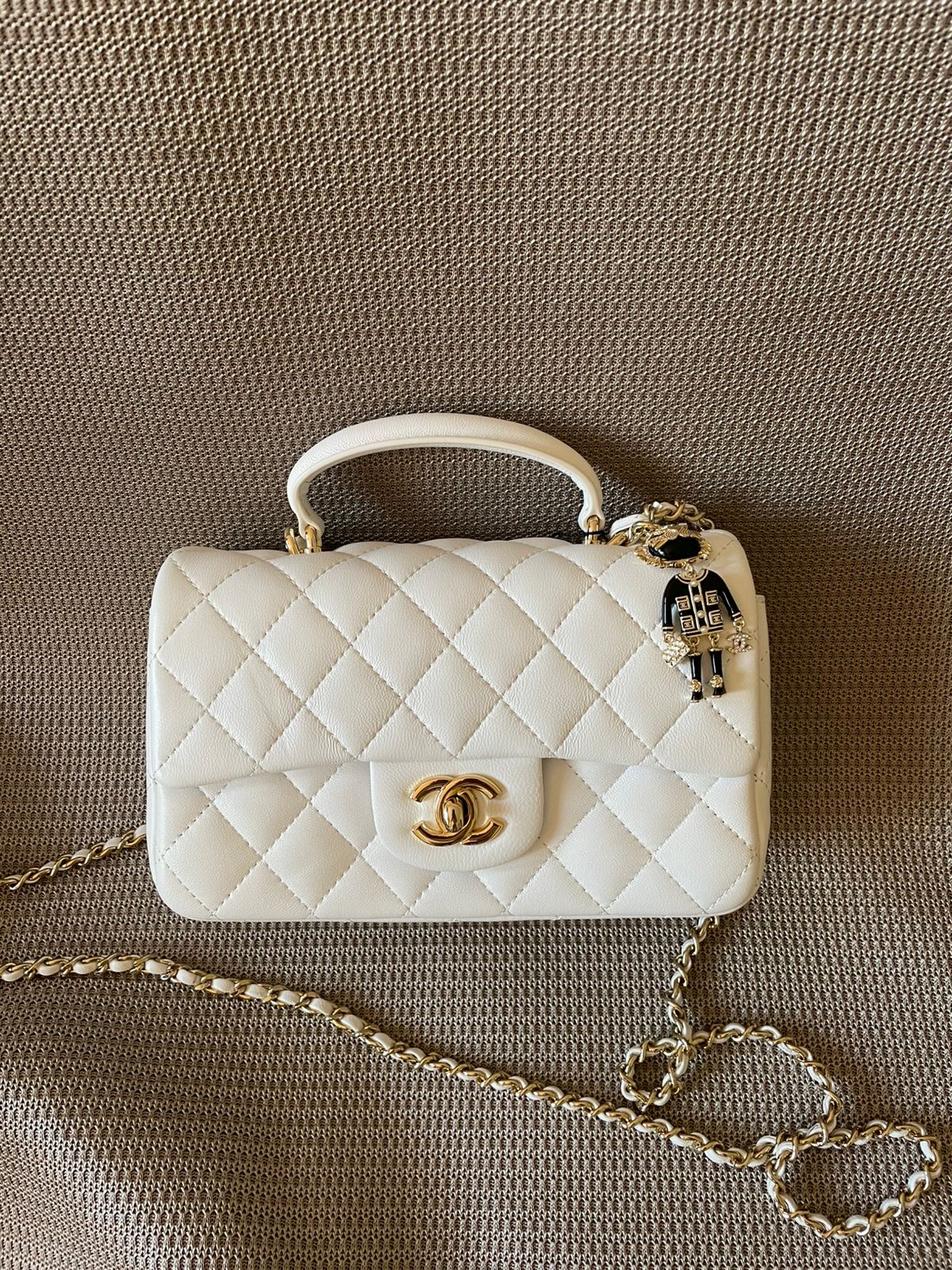 Bolsa Chanel Mini Flap Pingente