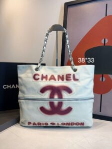 Bolsa Chanel Decouro London Paris 2009- Branco/Vermelho
