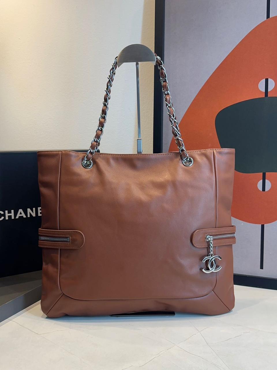 Bolsa Chanel Decouro London Paris 2009 - Imagem 32