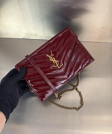 Bolsa YSL Envelope Cassandre Envernizado