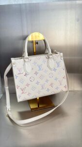Bolsa LV Onthego Tote PM- Off White