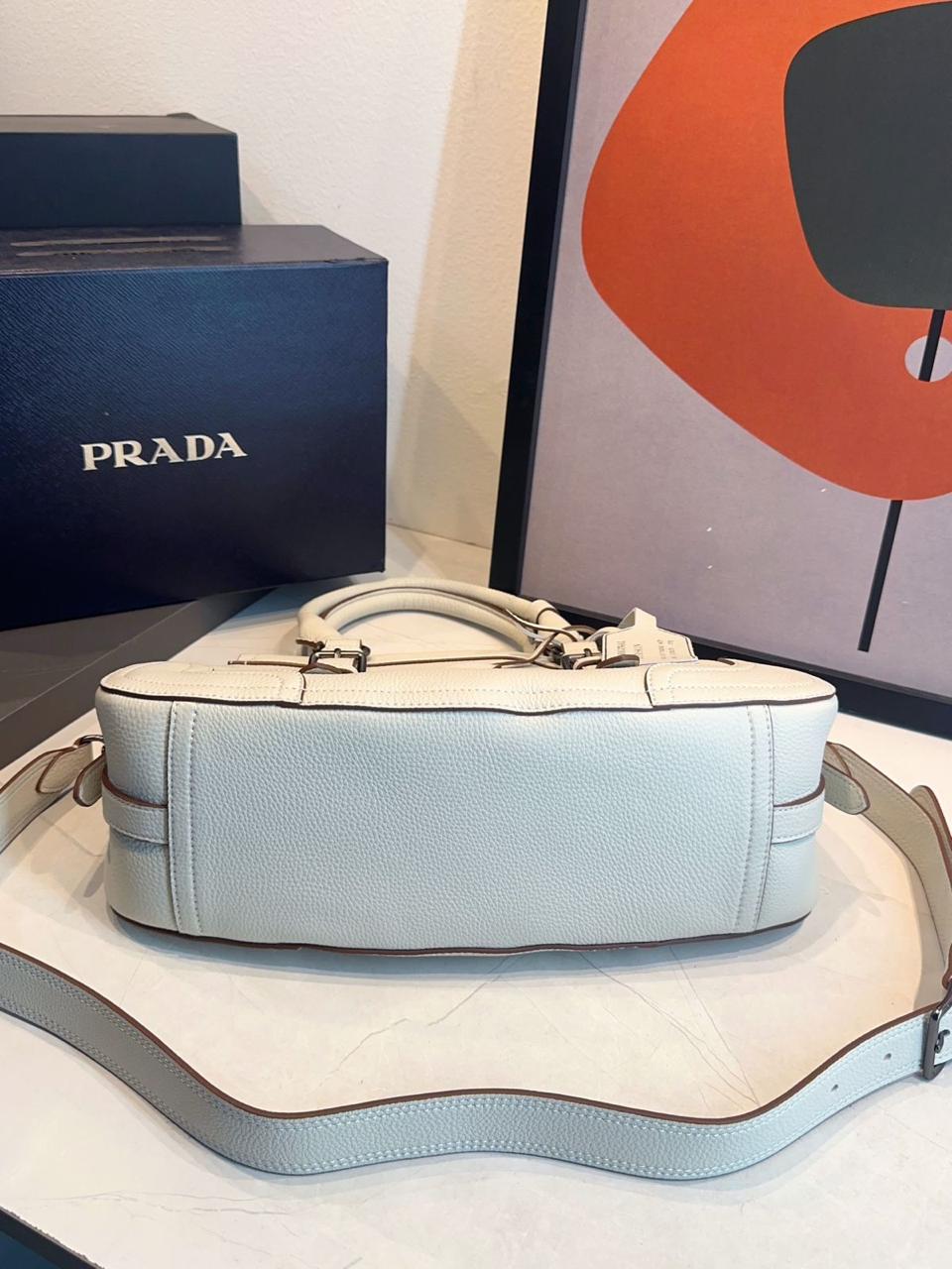 Bolsa Prada Grande Couro - Imagem 20