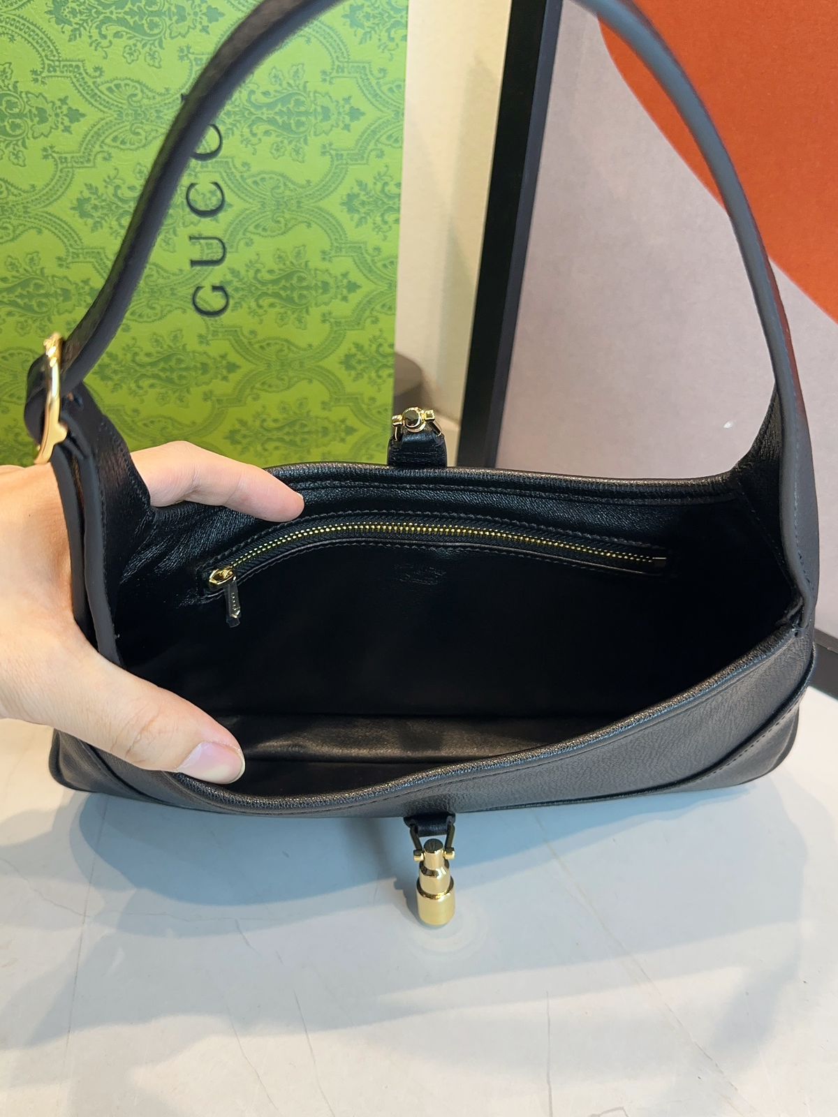 Bolsa Gucci Jackie Slim Média - Imagem 12