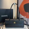 Bolsa Chanel Pequena Granulado-Preto