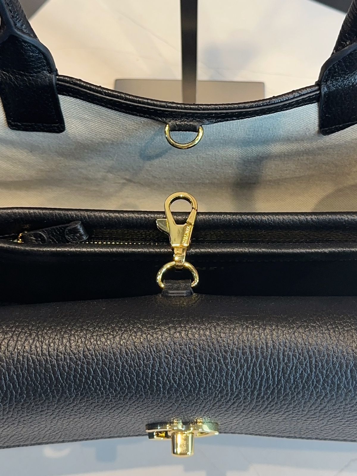 Bolsa Chanel Pequena Granulado - Imagem 38