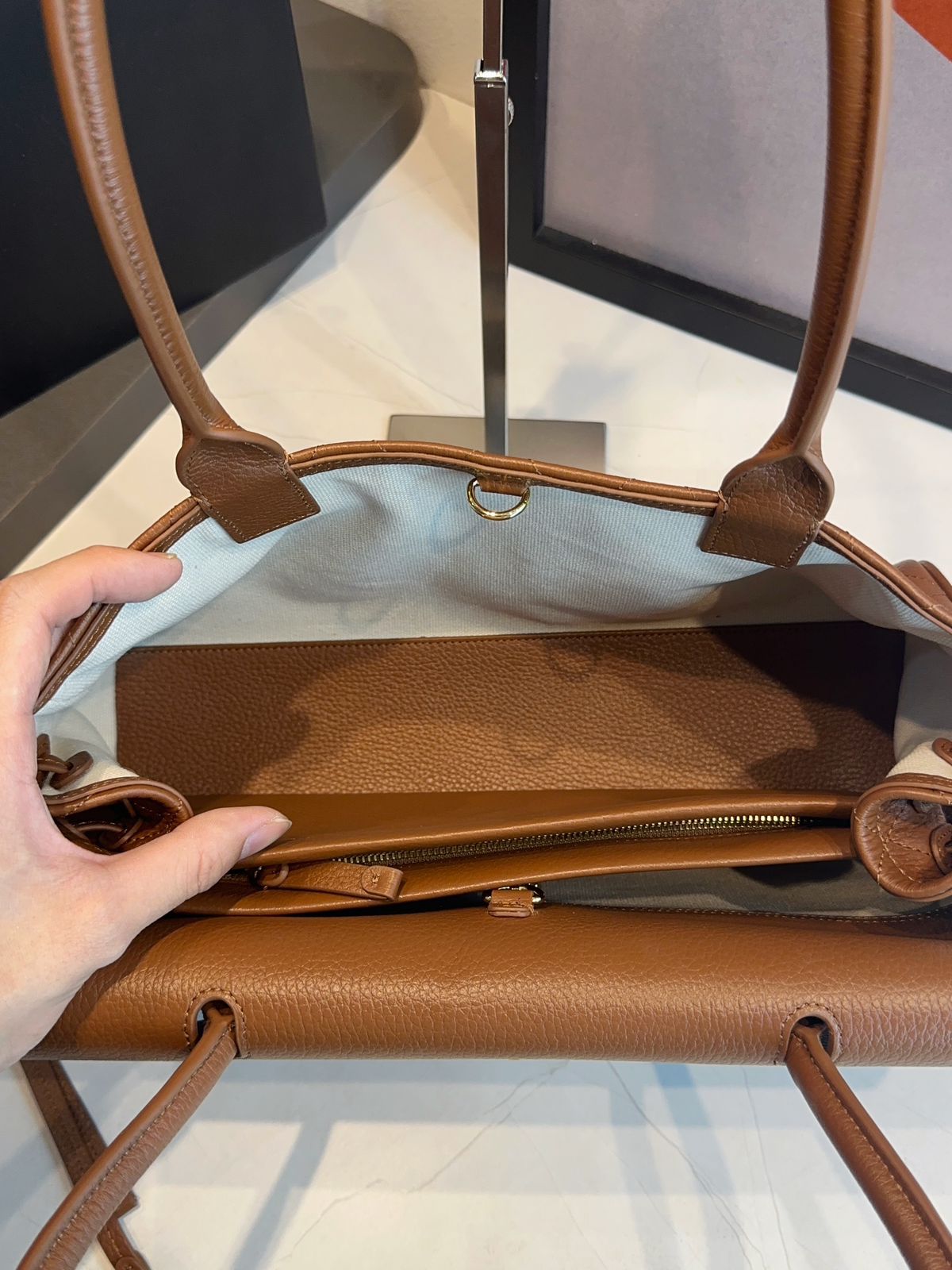 Bolsa Chanel Pequena Granulado - Imagem 20
