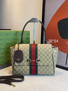 Bolsa Gucci Media Paparazzo-Monograma