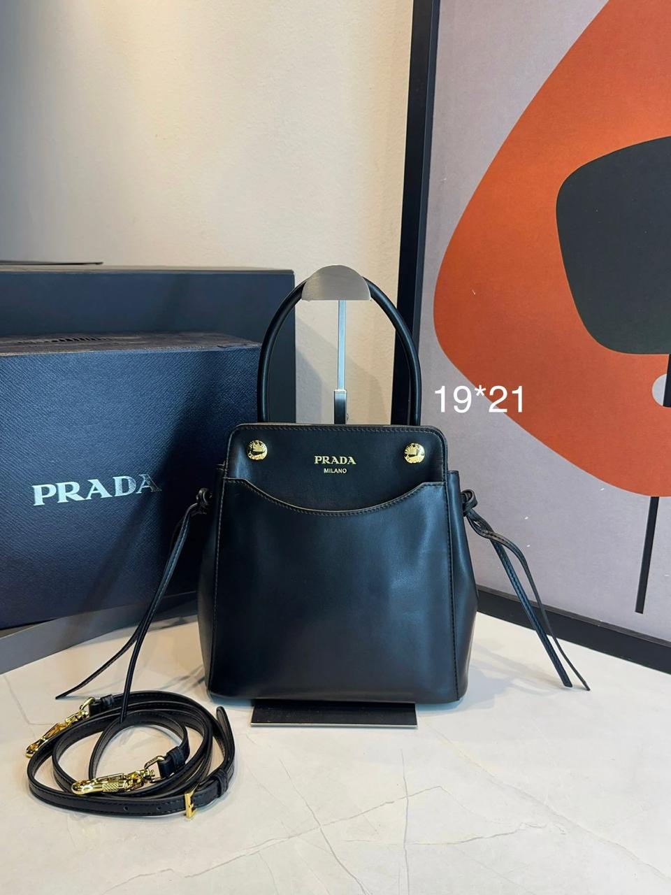 Bolsa Prada Carry Mini Couro