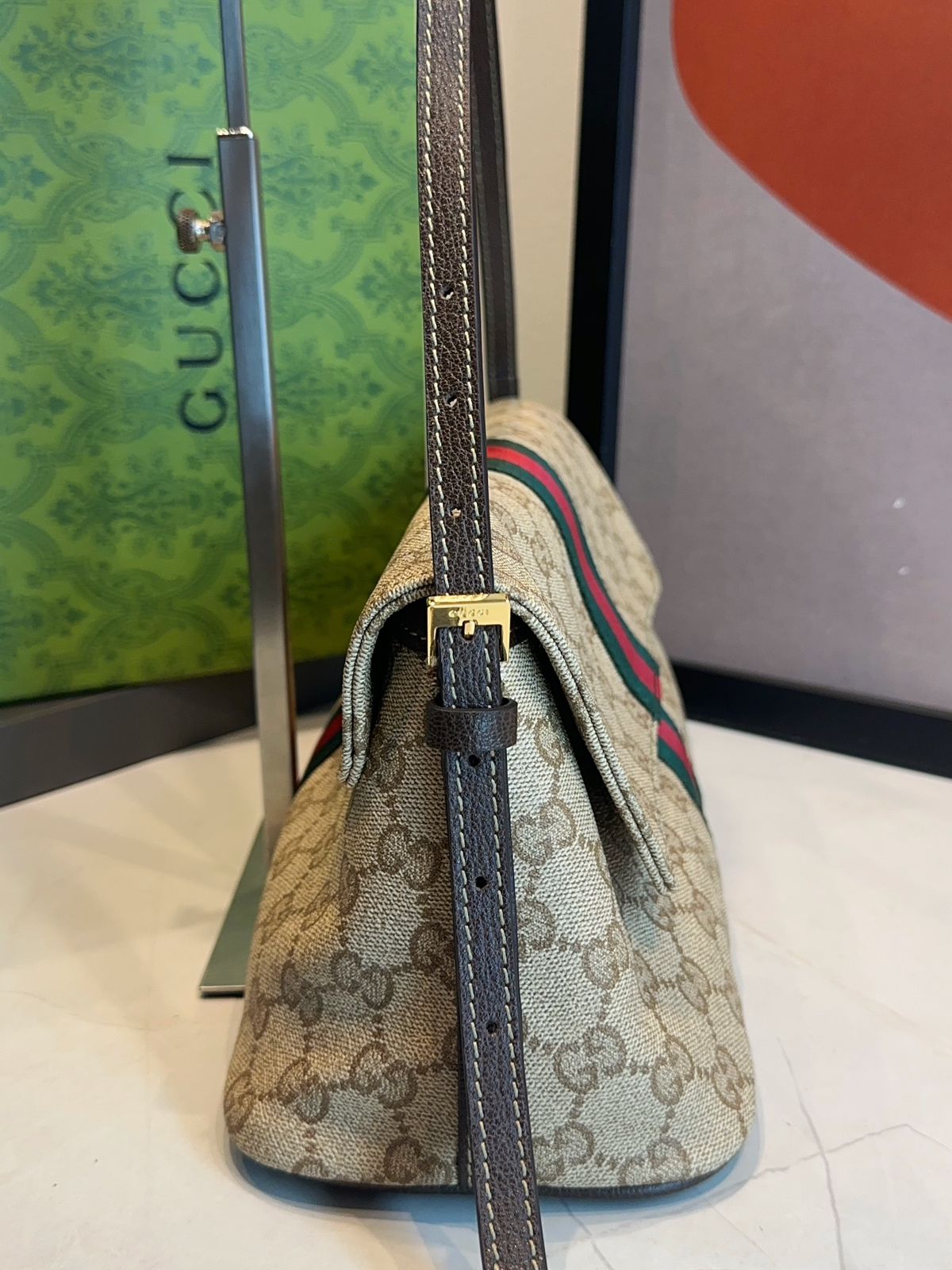 Bolsa Gucci Madison Em Lona Monograma - Imagem 5