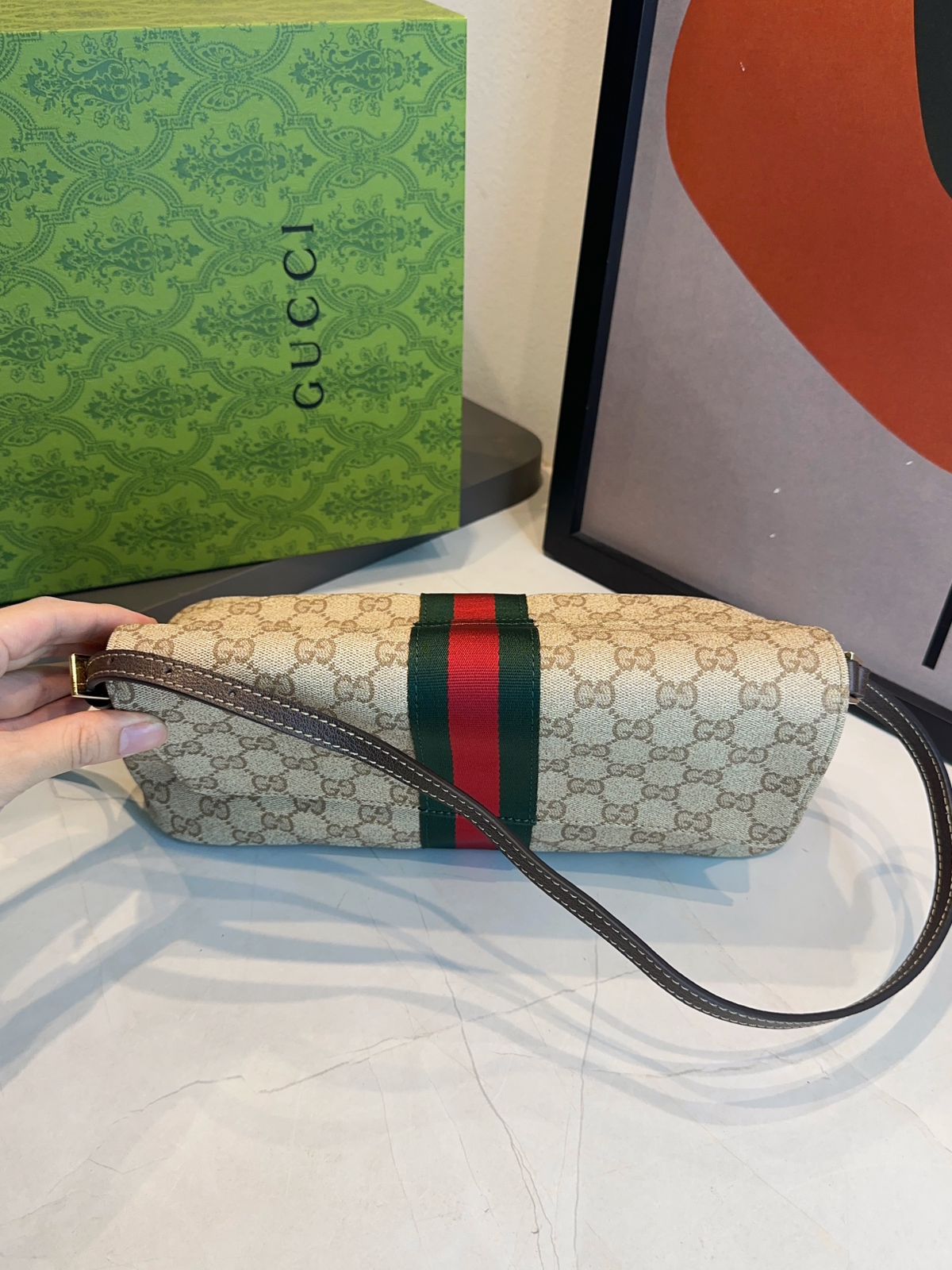 Bolsa Gucci Madison Em Lona Monograma - Imagem 7