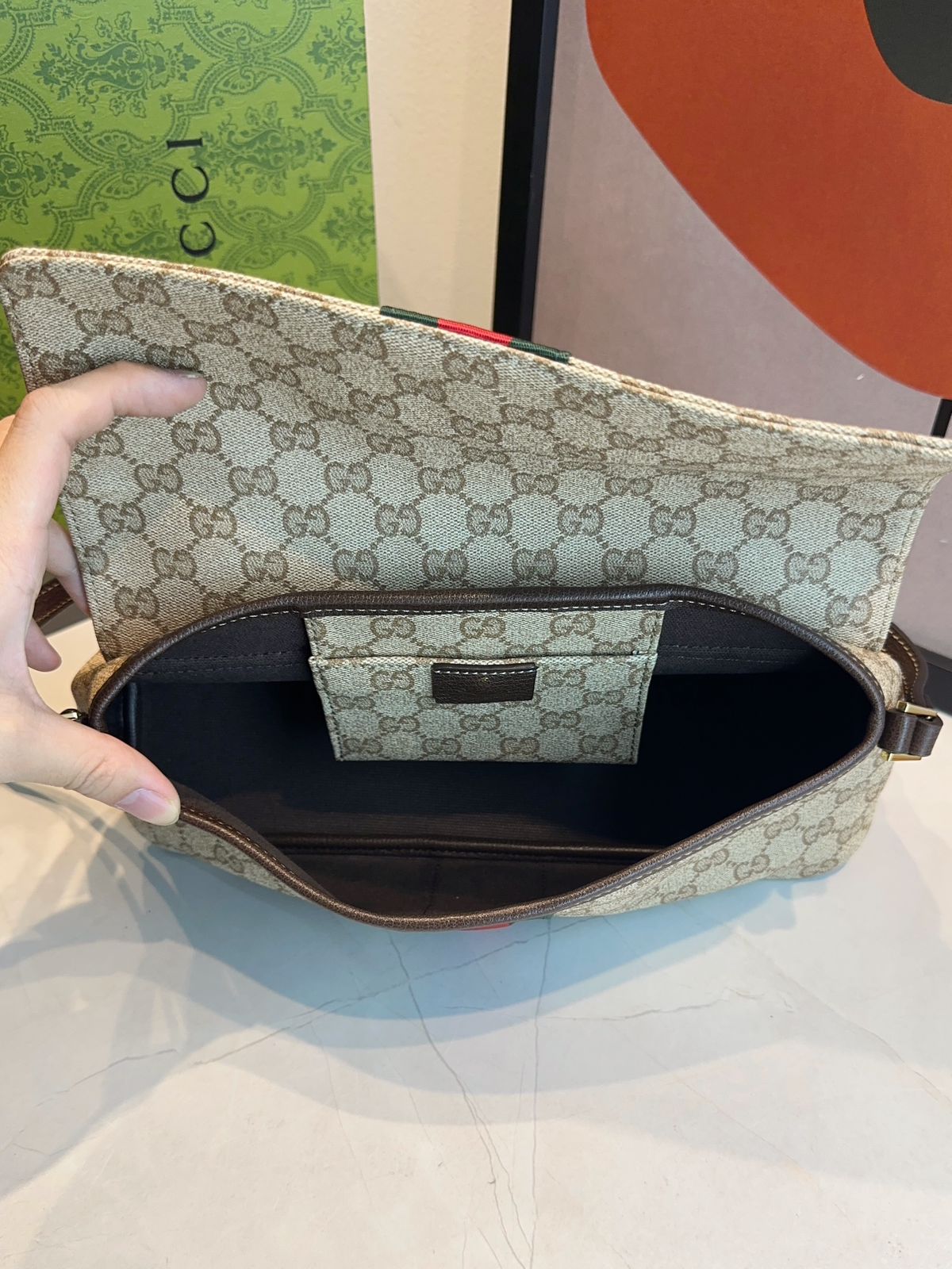 Bolsa Gucci Madison Em Lona Monograma - Imagem 10