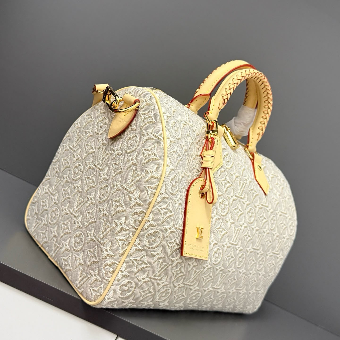 Bolsa LV Charm Vivienne - Imagem 3