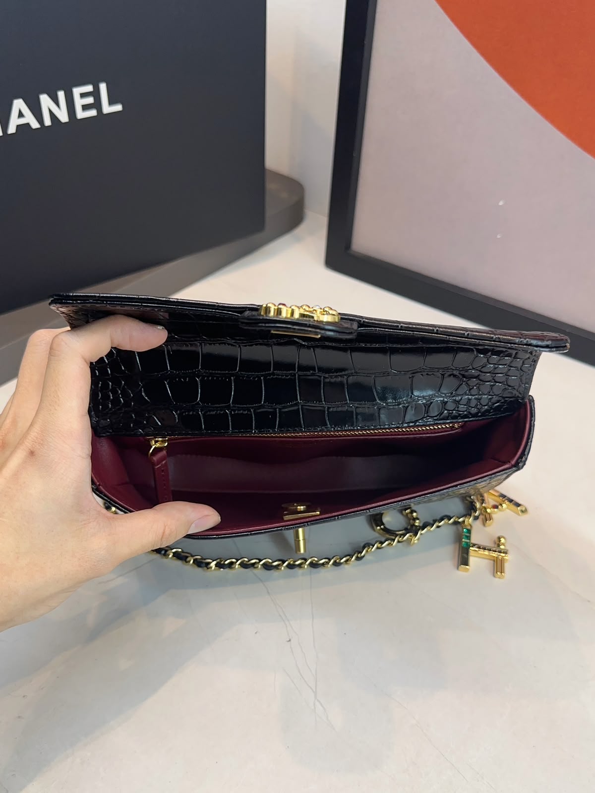 Bolsa Chanel Tiracolo flap Croco - Imagem 11