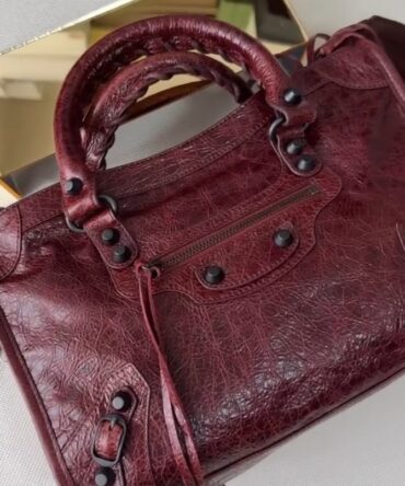 Bolsa Balenciaga Classic City Couro Média
