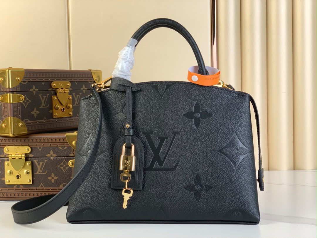 Bolsa LV Petite Palais Couro