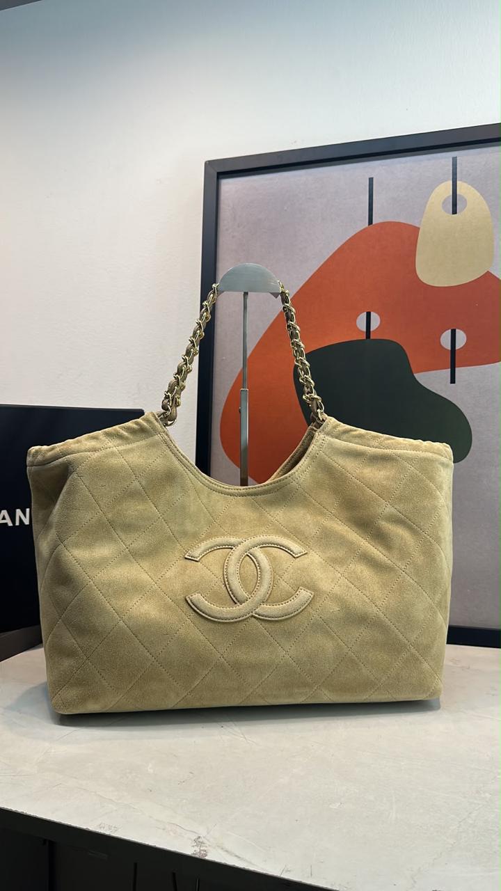 Bolsa Chanel Shopping Suede