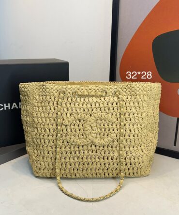 Bolsa Chanel Grande de Ráfia