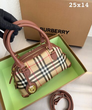 Bolsa Burberry Pequena Prinrose