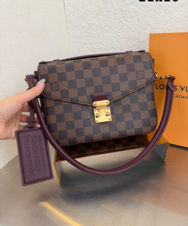 Bolsa LV Pochette Métis Damier